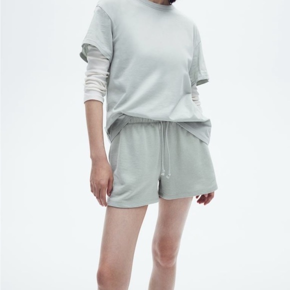 H&M Sweatshorts (3 pair!) - Picture 3 of 5